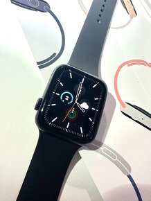 Chytré hodinky Apple Watch Series 5 44mm Space Gray - 2