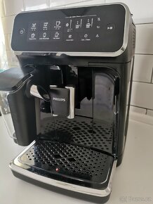 Philips EP3241/40 LatteGo plně automatický kávovar - 2