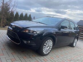 Ford Focus 1.6 74kw benzín,výbava Titanium - 2