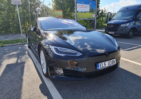 Tesla Model S 75D - 2