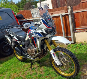 Honda Africa twin CRF1000L manual r.v. 2017 - 2