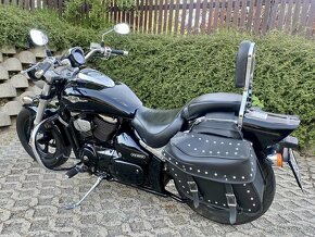 Suzuki Intruder M800 - 2