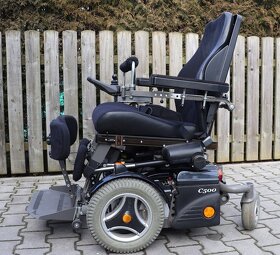 Elektrický invalidní vozík Permobil C500 - 2