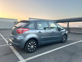 Citroen C4 picasso 1.6 dieselové - 2