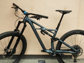 ZÁNOVNÍ SPECIALIZED ENDURO COMP 29 - 2