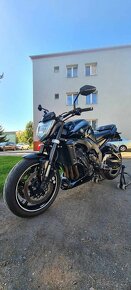 Yamaha FZ1 - 2