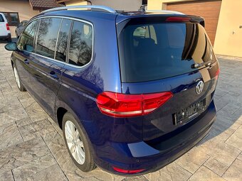 VW Touran 2,0TDi HighLine – 2016 – FULL LED, 17" ALU, NAVI - 2