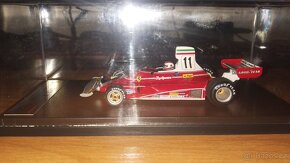 F1 Ferrari 312T #11 Clay Regazzoni 1975 LooksMart 1:43 - 2