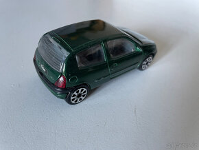 Model Bburago Renaul Clio 1:43 - 2