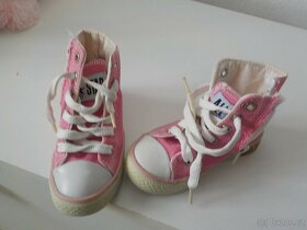 Converse  nadherne botky vel 23 - 2