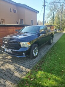 Dodge Ram 5.7 hemi 2021 clasic 4x4 - 2