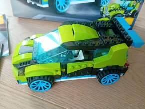 LEGO Závodní auto Creator - 2