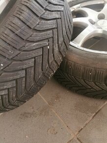 Kola R17 5x114, 3 pneu Michelin alpine  225/50zimní - 2