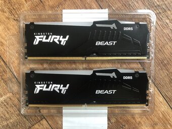 Kingston Fury Beast Black RGB 16GB (2x8GB) DDR5 5200MHz - 2