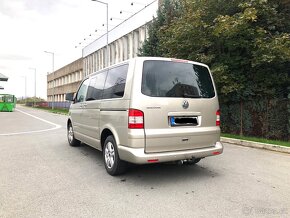 VW Multivan T5 2.5Tdi Highline Rok výroby 2008 - 2