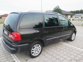 VW Sharan 1,9TDI 96kW, 2004, 386 tis. km, 6st. man., 7 míst - 2