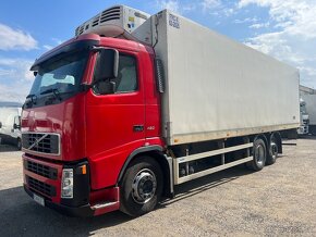 VOLVO FH12 420 6x2 - 2