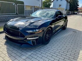 Ford Mustang 5.0 GT - 2