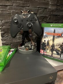 Xbox one X 1tb gold edition - 2