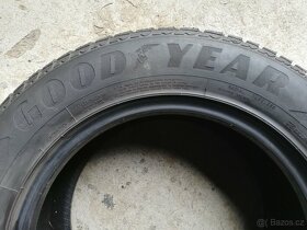 pneu zimní Goodyear Ultragrip + 235/65R17 108H - 2