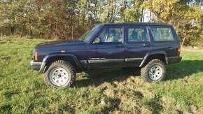 Jeep Cherokee XJ 2,5i - 2