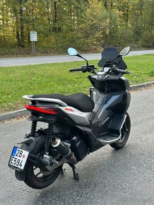 APRILIA SR GT 125 2023 - 2