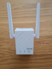 WiFi extender Asus RP-AC51 - AC750 - 2