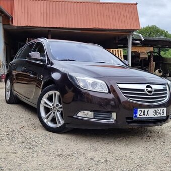 Prodám OPEL INSIGNIA 2.0 AWD 4x4 - 2