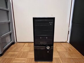 Stolní počítač Phenom II X4, 8GB RAM, 500 GB HDD, 128 GB SSD - 2