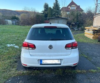 Golf 6 - 2