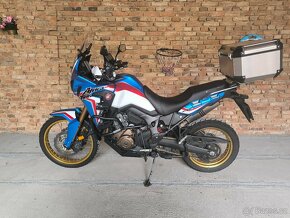 Honda Africa Twin CRF1000L, AKRAPOVIC, TOP STAV - 2