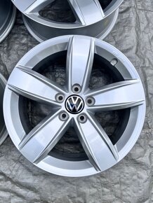 5x112 R17 originál alu disky VW Tiguan 2021 - 2