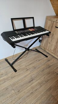 Prodám piano Yamaha - 2