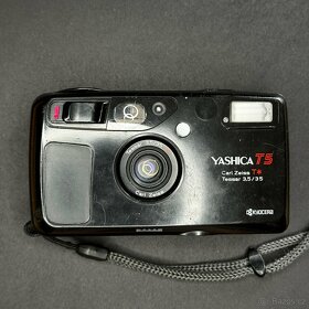 Yashica T5 (na náhradní díly) - 2