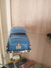 Model 1/24 Gaz-21 Volha - 2