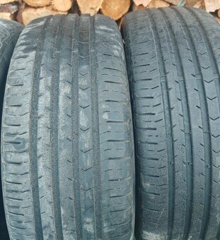 Continental ContiPremiumContact 5 215/60 R16 95V - 2