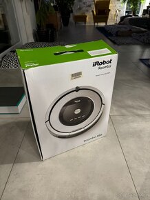 Robotický vysavač i Robot ROOMBA 886 - 2