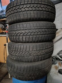 Pneu 185/60 r15 - 2