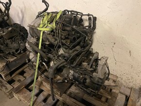 Motor Audi 1.8 kód AGN - 2