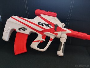 NERF FORTNITE B AR AUG - 2