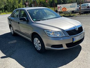 Škoda Octavia II 1.6MPi, r.2009, serviska, klima - 2