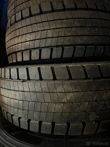 Pneu 295/60 R22.5 - 2