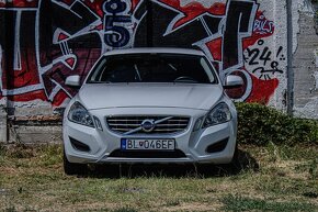 Volvo V60 110kW, 2012, 6-st. automat - 2