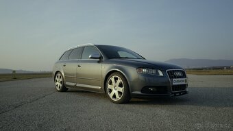 AUDI S4 B7 4,2 V8 - 2