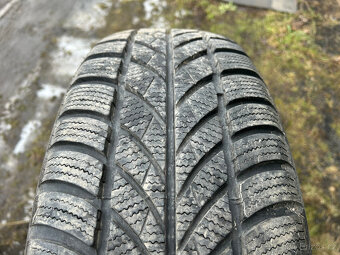 4ks zimní pneu Maxxis 215/65/17 - 2