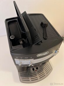 Kávovar DeLonghi Magnifica - 2