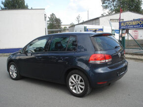 Volkswagen Golf VI. 1.6 TDi BIXENONY NEZ TOPENI - 2