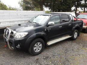 Toyota hilux 3.0 tdi , automat - 2