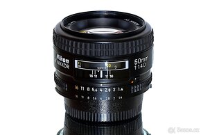 Nikon AF Nikkor 50mm 1,4D + UV Marumi TOP STAV - 2