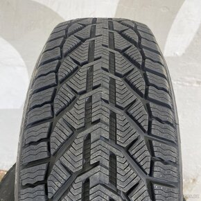 NOVÉ Zimní pneu 225/55 R17 101V Sebring - 2